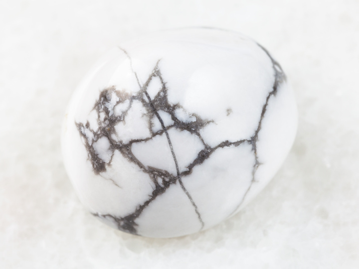 Tumbled Howlite Gemstone